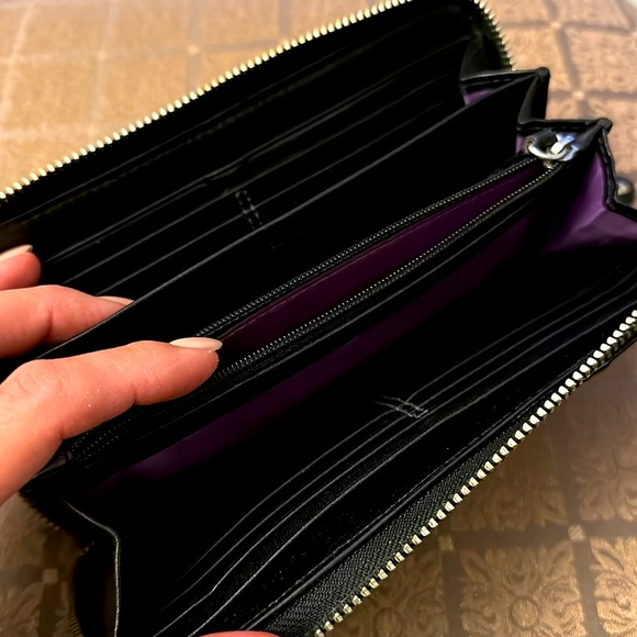 Black Coach Wallet - Picture 2 of 4